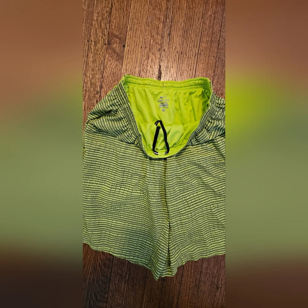 Nike Dry Fit Work Out Short, Fully Lined Size XL